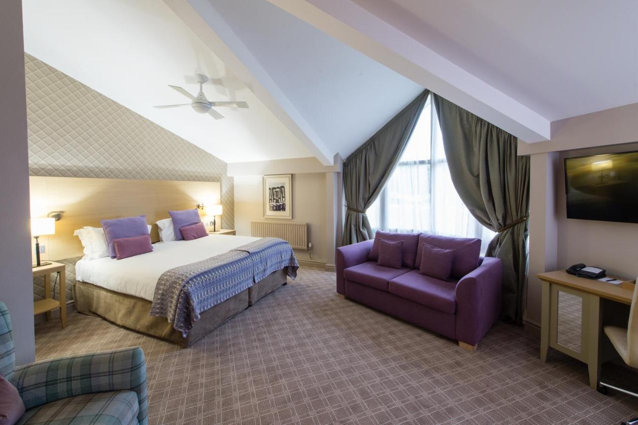 The Belfry Hotel & Resort Sutton Coldfield Esterno foto
