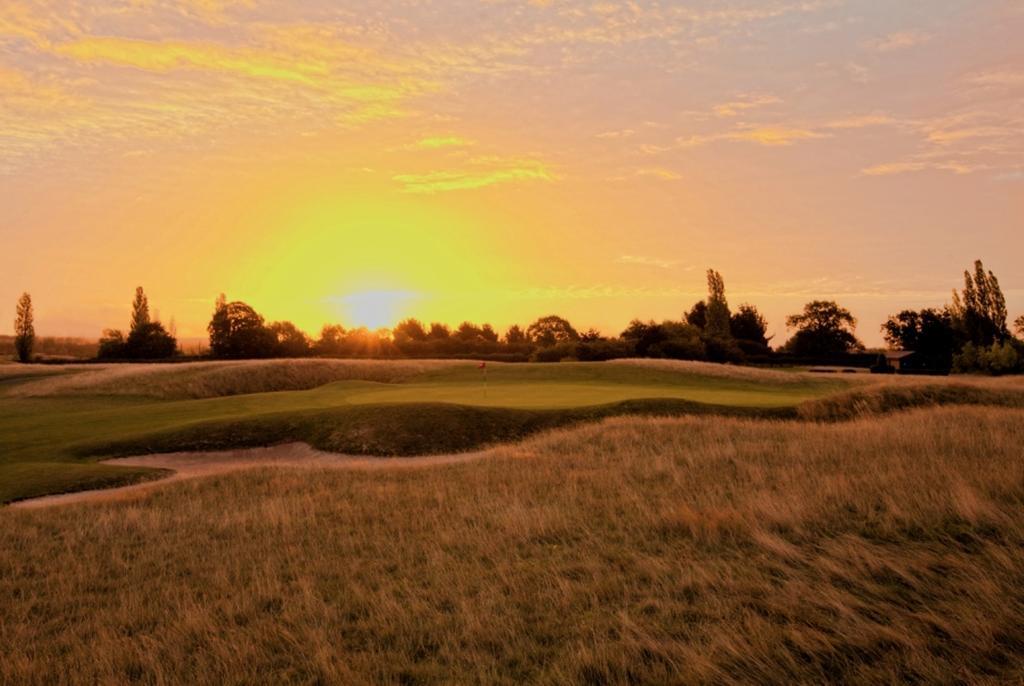 The Belfry Hotel & Resort Sutton Coldfield Esterno foto